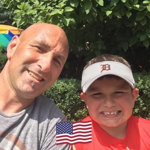 Meet your Posher, Sam